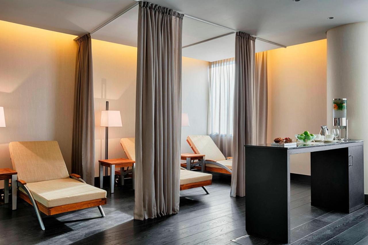 The Westin Doha Hotel & Spa Εξωτερικό φωτογραφία The spa at The Standard East Village
